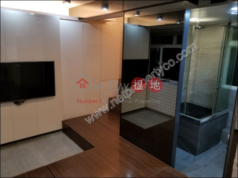 Apartment with Rooftop for Rent, Ka Wai Building 嘉威大廈 | Eastern District (A059993)_0