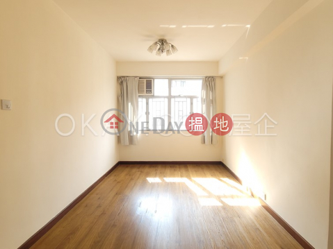 Practical 2 bedroom on high floor | For Sale | Kam Shan Court 金珊閣 _0