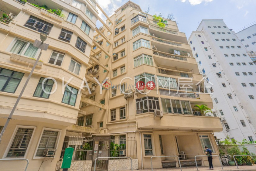 HK$ 12.8M Minerva House Western District | Nicely kept 2 bedroom in Mid-levels West | For Sale