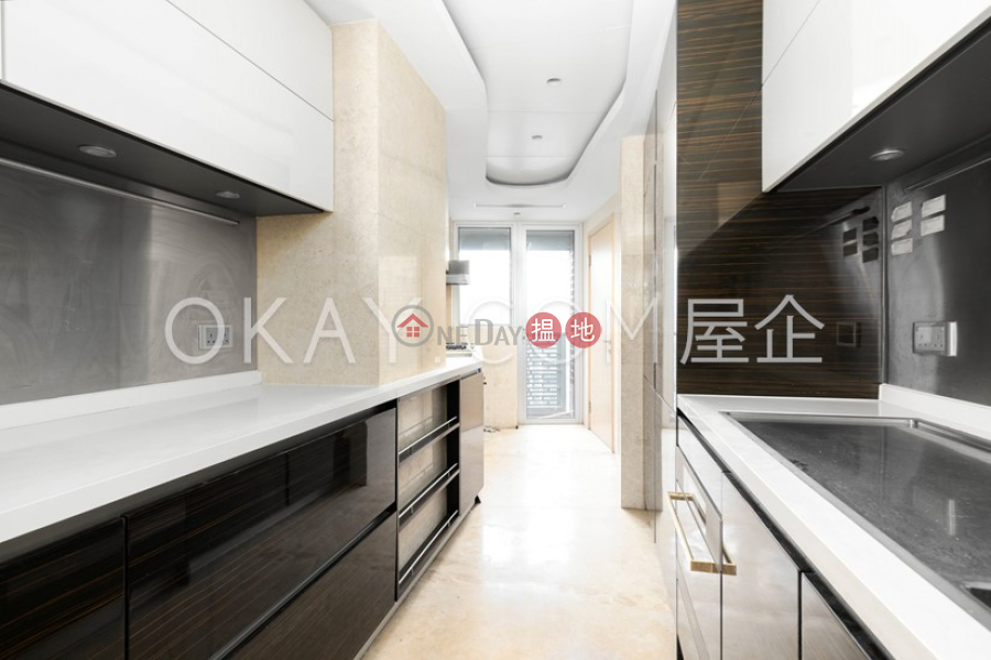 Lovely 4 bedroom with balcony & parking | Rental 9 Welfare Road | Southern District Hong Kong | Rental HK$ 128,000/ month