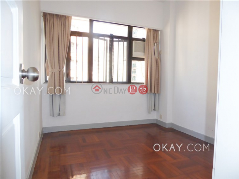 Gorgeous 3 bedroom with parking | Rental, Honiton Building 漢寧大廈 Rental Listings | Western District (OKAY-R355099)