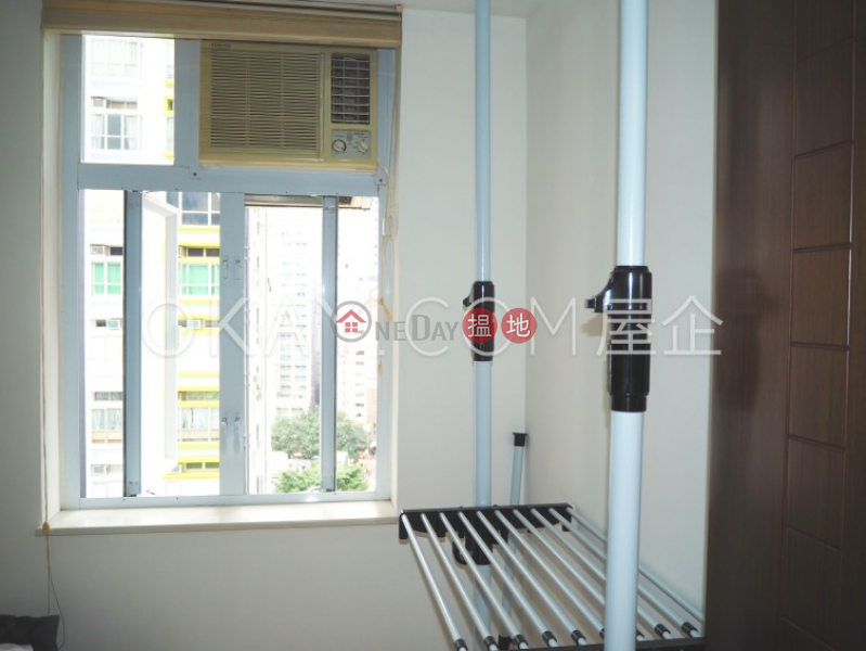 HK$ 26,000/ month, Lee Wing Building Wan Chai District, Popular 3 bedroom on high floor | Rental