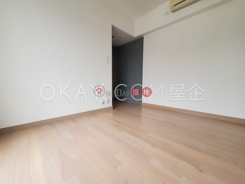 HK$ 75,000/ month | The Oakhill | Wan Chai District Stylish 3 bedroom on high floor with balcony | Rental