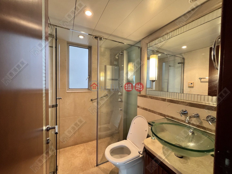 Property Search Hong Kong | OneDay | Residential, Sales Listings, Three bedrooms and one apartment in The Harbourside