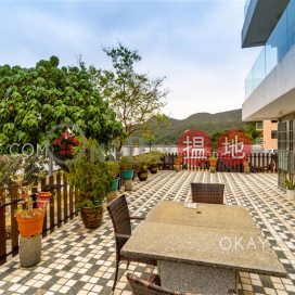 Rare house with sea views, rooftop & terrace | For Sale | Siu Hang Hau Village House 小坑口村屋 _0