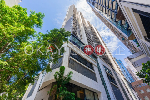 Popular 2 bedroom with balcony | For Sale | The Summa 高士台 _0
