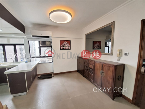 Gorgeous 2 bedroom in Mid-levels West | Rental | Robinson Heights 樂信臺 _0