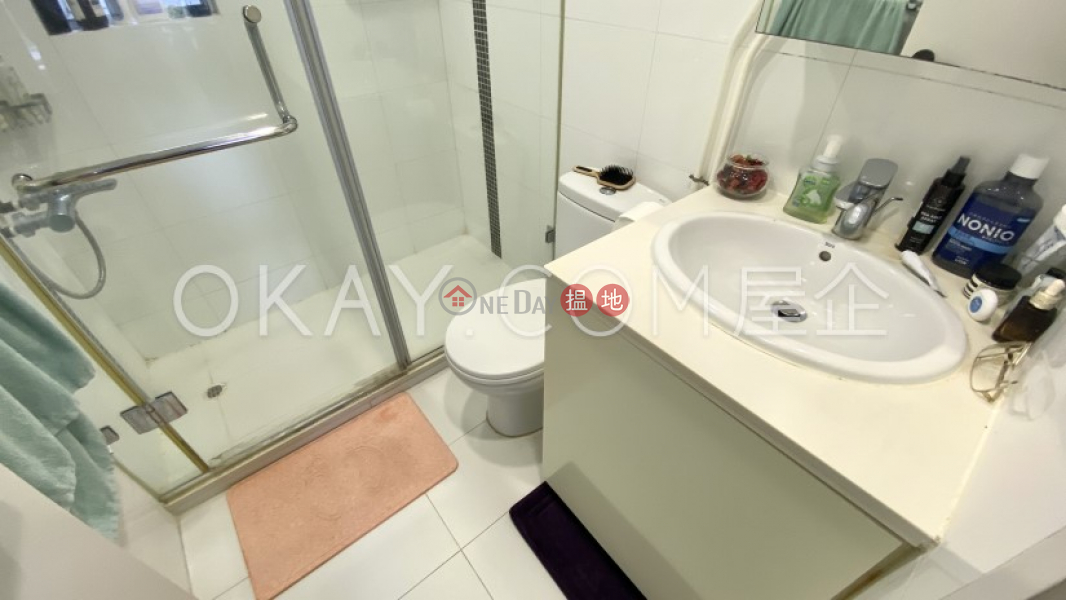 Charming 3 bedroom in Mid-levels West | For Sale | Floral Tower 福熙苑 Sales Listings