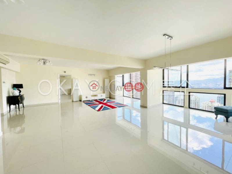 Property Search Hong Kong | OneDay | Residential | Sales Listings Luxurious 3 bedroom on high floor with parking | For Sale