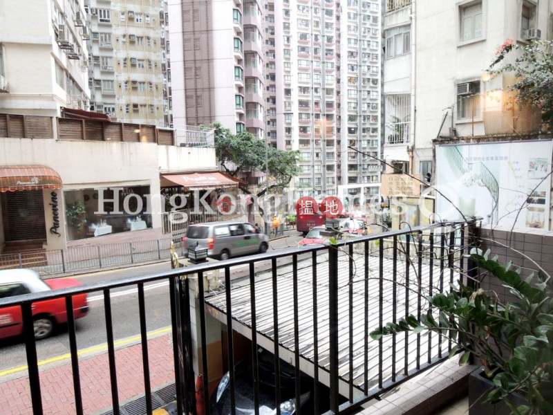 Property Search Hong Kong | OneDay | Residential Sales Listings | 3 Bedroom Family Unit at Right Mansion | For Sale