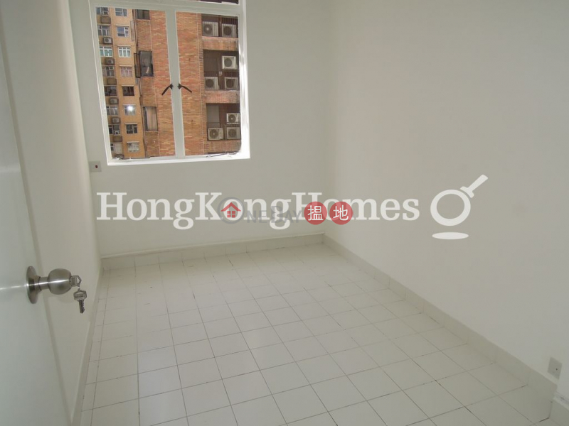 Property Search Hong Kong | OneDay | Residential | Rental Listings 3 Bedroom Family Unit for Rent at Takshing Terrace