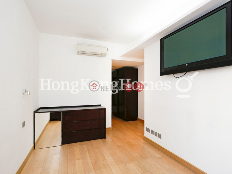 3 Bedroom Family Unit at Centrestage | For Sale | Centrestage 聚賢居 Sales Listings
