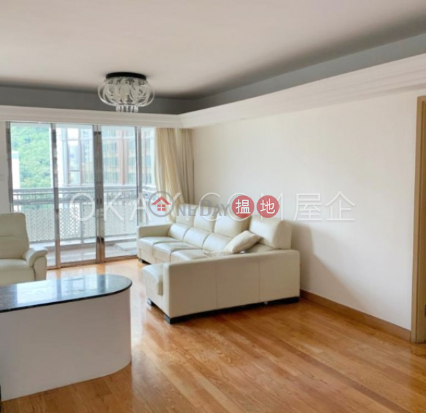 Efficient 3 bedroom with balcony & parking | Rental | Dragon Garden 龍園 Rental Listings