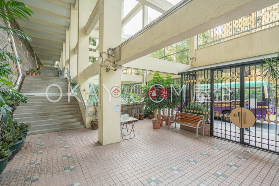 Efficient 3 bed on high floor with balcony & parking | For Sale | Realty Gardens 聯邦花園 Sales Listings