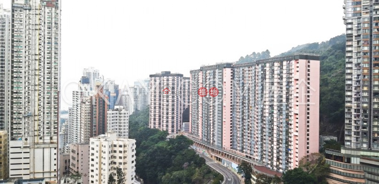 HK$ 65,000/ month | The Signature Wan Chai District Stylish 4 bedroom with balcony & parking | Rental