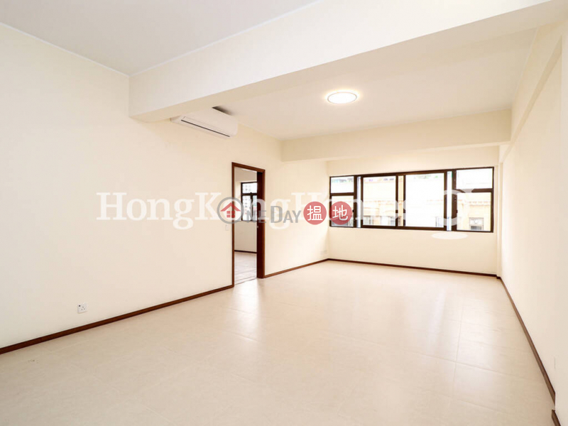 Property Search Hong Kong | OneDay | Residential | Rental Listings | 3 Bedroom Family Unit for Rent at Green Village No. 8A-8D Wang Fung Terrace