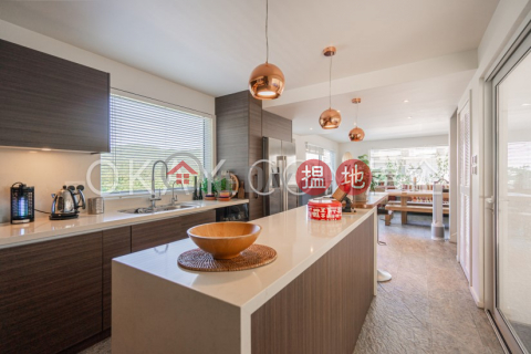 Unique house with rooftop, balcony | For Sale | House 1 Clover Lodge 萬宜山莊 洋房1 _0