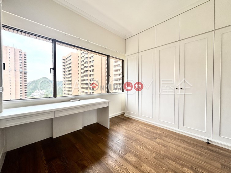 Charming 2 bedroom on high floor with parking | For Sale 88 Tai Tam Reservoir Road | Southern District | Hong Kong, Sales | HK$ 25.8M