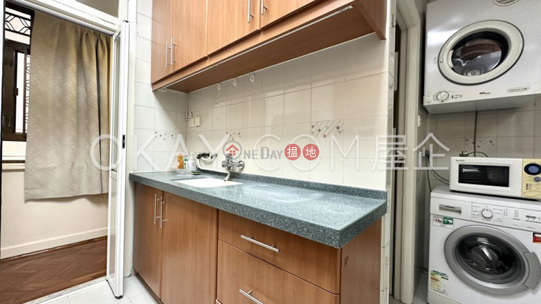 South Mansions, Middle, Residential | Rental Listings | HK$ 38,000/ month