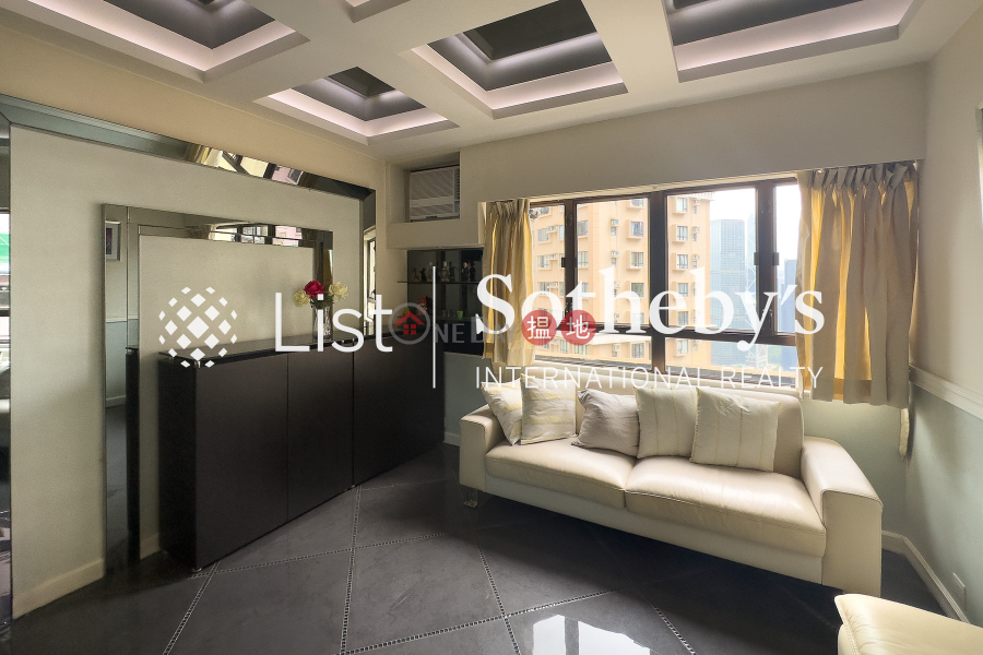 Property for Rent at Roc Ye Court with 3 Bedrooms, 11 Robinson Road | Western District Hong Kong, Rental HK$ 32,000/ month