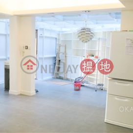 Unique 1 bedroom with terrace | For Sale, Village Court 山村閣 | Wan Chai District (OKAY-S218943)_0