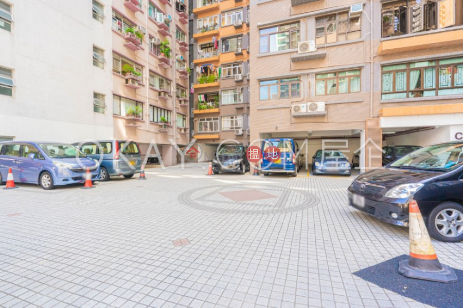 Efficient 3 bedroom in Mid-levels West | For Sale 80-82 Bonham Road | Western District | Hong Kong Sales HK$ 16M