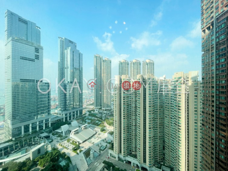 Luxurious 3 bedroom with sea views | For Sale | The Arch Sky Tower (Tower 1) 凱旋門摩天閣(1座) Sales Listings