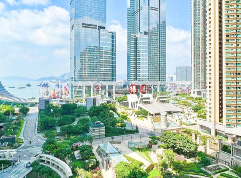 Charming 2 bedroom with harbour views | For Sale | The Arch Sun Tower (Tower 1A) 凱旋門朝日閣(1A座) Sales Listings