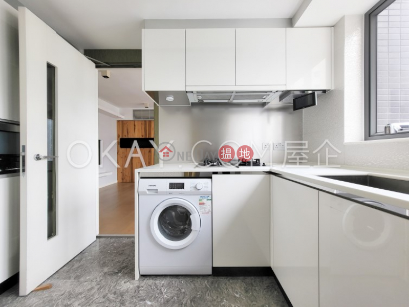 HK$ 22.8M Centre Point | Central District Charming 3 bedroom on high floor with balcony | For Sale