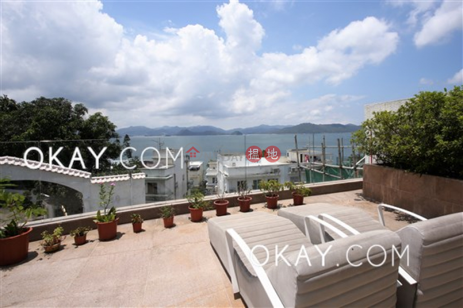 Unique house with rooftop, balcony | Rental | The Riviera 滿湖花園 Rental Listings