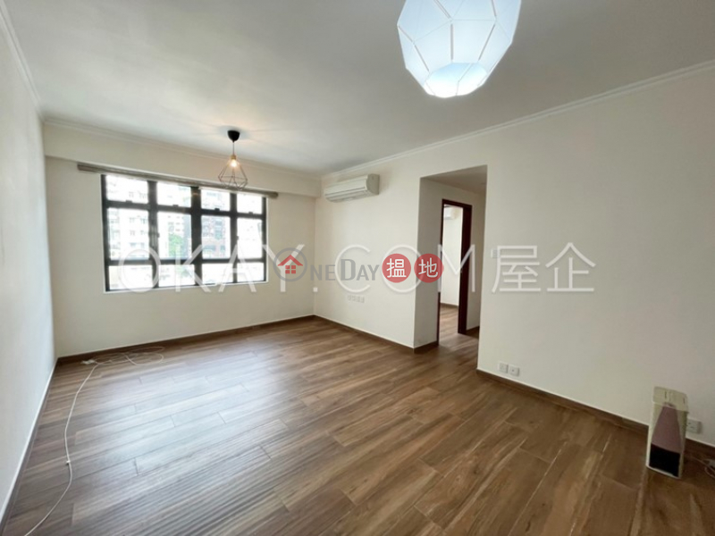 Efficient 3 bedroom with parking | For Sale | Sherwood Court 誠和閣 Sales Listings