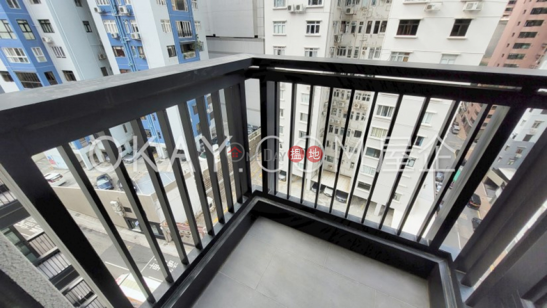 Elegant 2 bedroom with balcony | Rental, Resiglow Resiglow Rental Listings | Wan Chai District (OKAY-R323092)