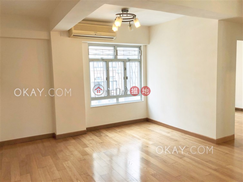 Rare 3 bedroom on high floor with rooftop | Rental | Villa Lucerne 傲山村 Rental Listings