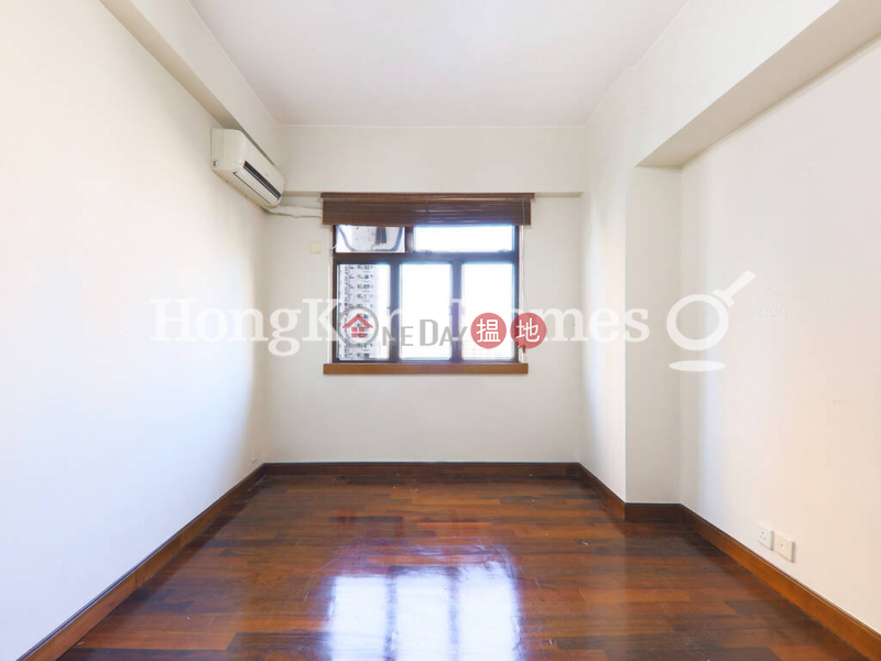 Property Search Hong Kong | OneDay | Residential Rental Listings | 3 Bedroom Family Unit for Rent at Realty Gardens