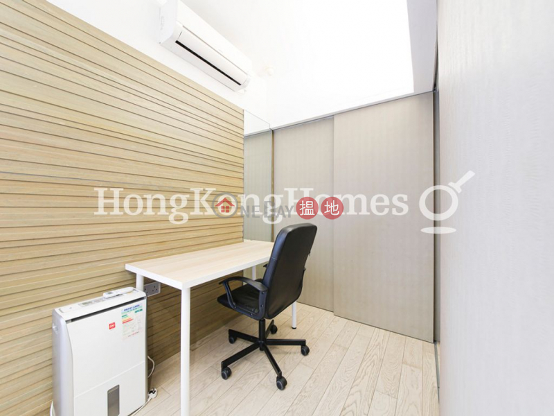 HK$ 16M Centrestage | Central District | 1 Bed Unit at Centrestage | For Sale