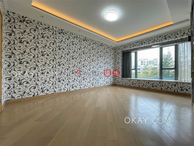 Gorgeous 3 bedroom with balcony & parking | Rental, 8 Fo Chun Road | Tai Po District Hong Kong | Rental, HK$ 46,000/ month