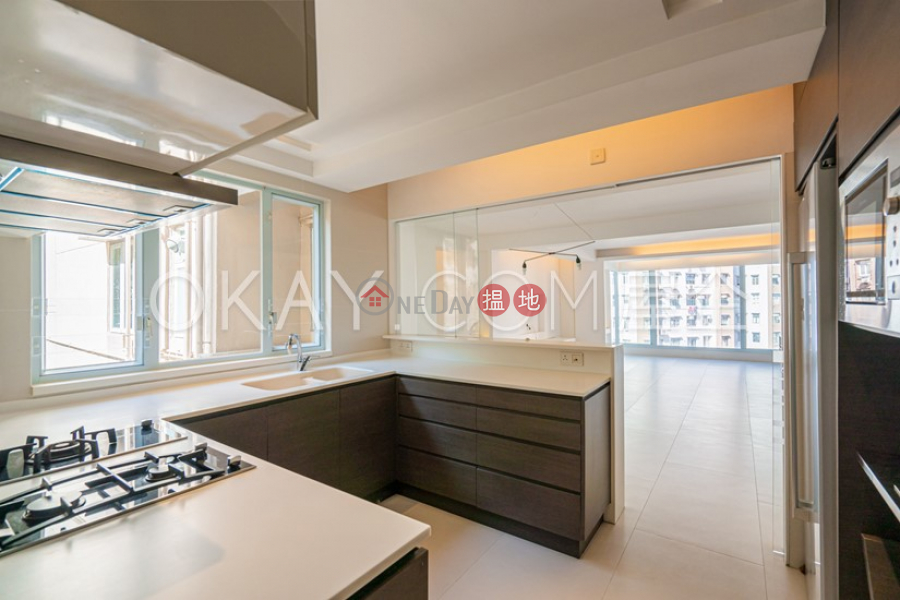 Property Search Hong Kong | OneDay | Residential, Sales Listings | Exquisite 3 bedroom with balcony & parking | For Sale