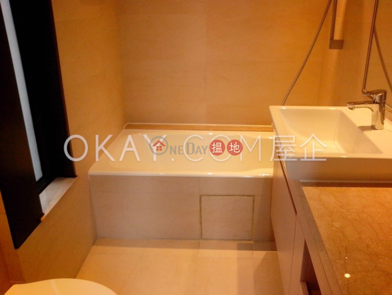 Popular 1 bedroom with balcony | Rental, Altro 懿山 Rental Listings | Western District (OKAY-R287738)