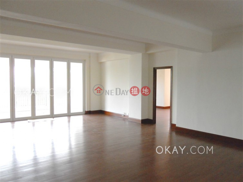 HK$ 150,000/ 月|淺水灣大廈 A座-南區|3房3廁,海景,連車位,露台《淺水灣大廈 A座出租單位》