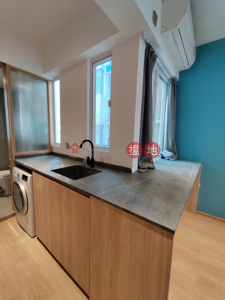renovated, open kitchen 35-39 Third Street | Western District Hong Kong Rental | HK$ 13,500/ month