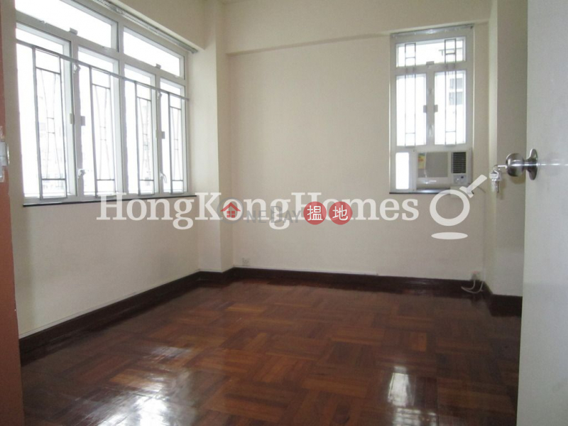 3 Bedroom Family Unit for Rent at 3 Sau Chuk Yuen Road, 3 Chuk Yuen Road | Kowloon City, Hong Kong, Rental HK$ 33,000/ month