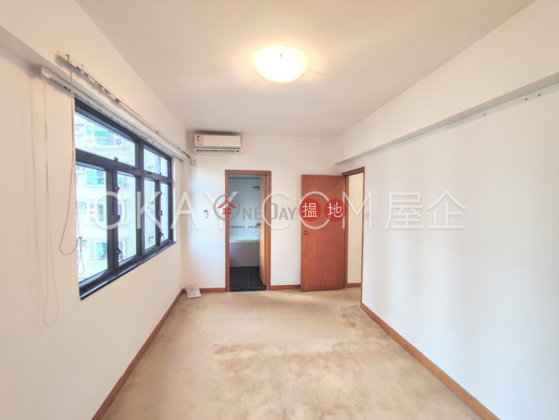 Property Search Hong Kong | OneDay | Residential Sales Listings Tasteful 2 bedroom on high floor with rooftop & parking | For Sale