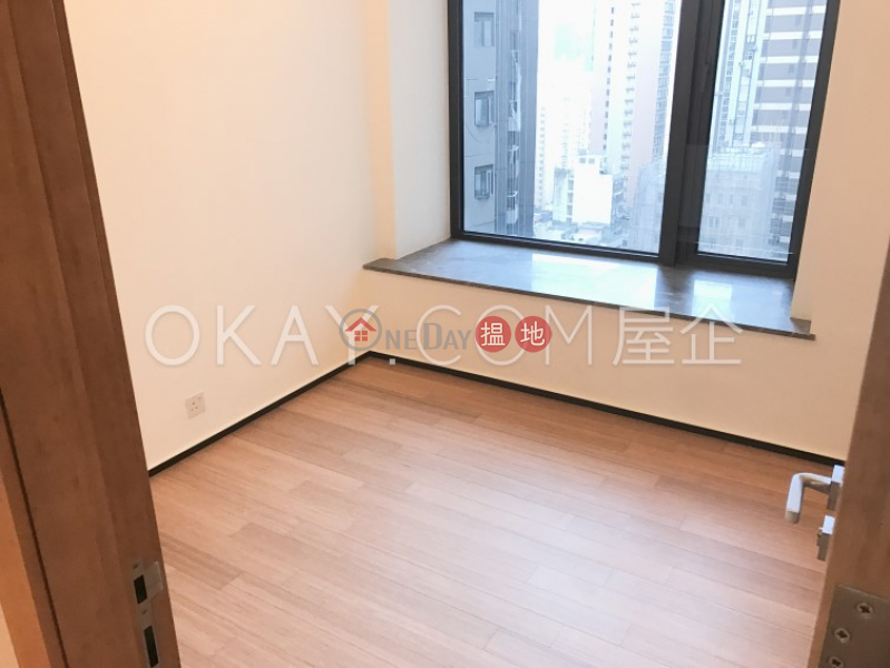 Beautiful 3 bedroom with balcony | Rental | 33 Seymour Road | Western District | Hong Kong Rental HK$ 65,000/ month