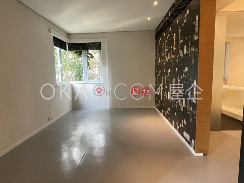 HK$ 55,000/ month, Best View Court | Central District Tasteful 2 bedroom with balcony | Rental
