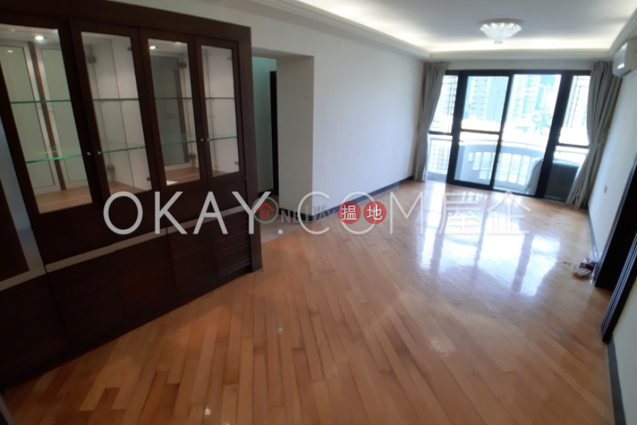 Popular 4 bedroom with balcony | For Sale | Beverly Hill 比華利山 Sales Listings