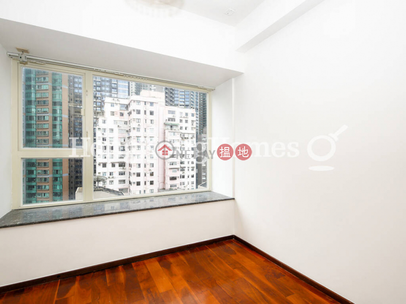 3 Bedroom Family Unit for Rent at Centrestage | 108 Hollywood Road | Central District, Hong Kong, Rental HK$ 55,000/ month