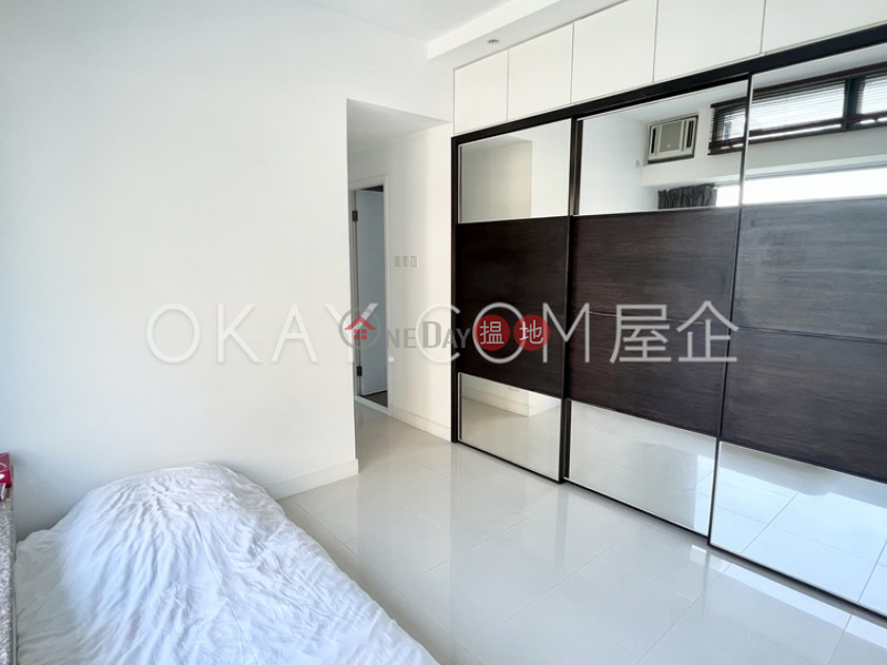 Charming 3 bedroom with balcony | Rental, 12 Serene Avenue | Lantau Island | Hong Kong Rental | HK$ 27,000/ month