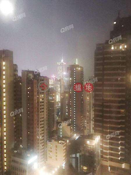 Property Search Hong Kong | OneDay | Residential | Rental Listings Windsor Court | High Floor Flat for Rent
