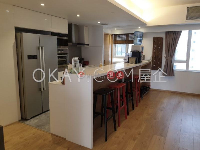 Property Search Hong Kong | OneDay | Residential, Sales Listings, Stylish 2 bedroom in Mid-levels West | For Sale