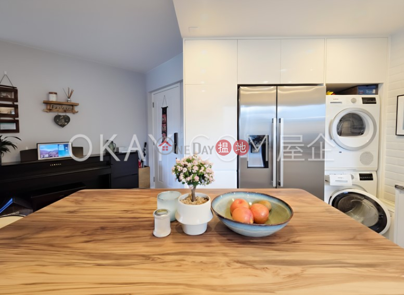 HK$ 950萬-愉景灣 3期 康慧台 康和閣大嶼山2房2廁,實用率高,極高層,海景愉景灣 3期 康慧台 康和閣出售單位